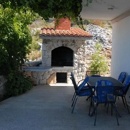 Apartment Mil - 80m From The Sea *